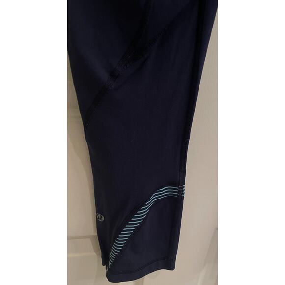 Lululemon Run Inspire Crop II Sz 6 Inkwell Pow Stripe Split Pea Power Luxtreme - Picture 5 of 10